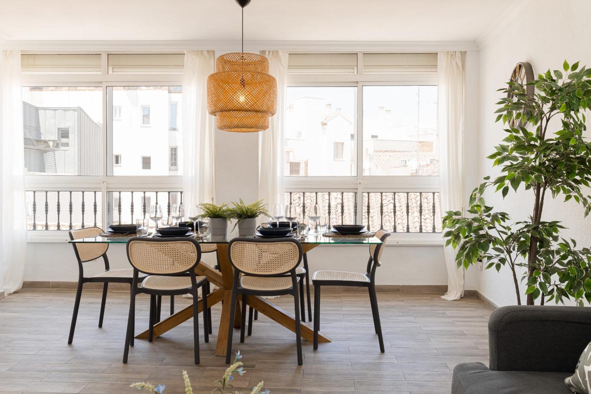Апартаменти C103 - Sunny Terrace, Old Town Views Малага Екстер'єр фото